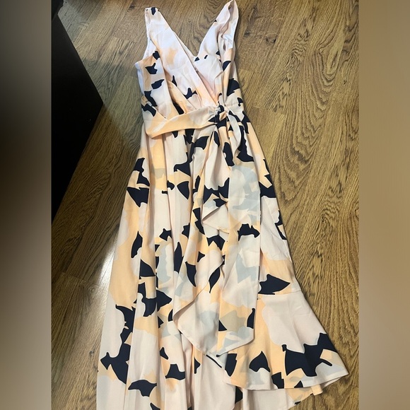 Anthropologie Hutch Asymmetrical Wrap Dress Womens Floral V-Neck Midi medium - Picture 5 of 9